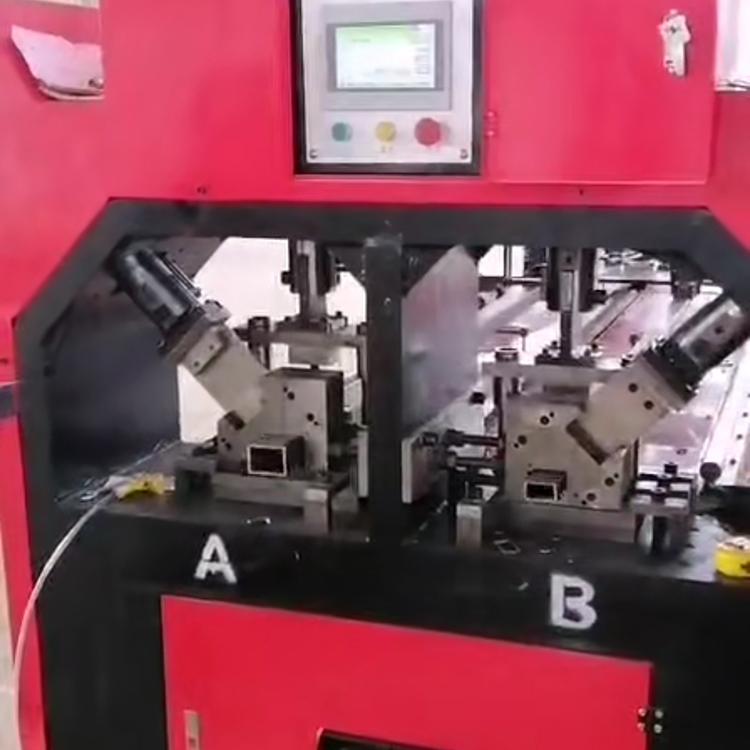 控冲孔冲断机 爬架冲孔机 全自动护栏冲圆孔机