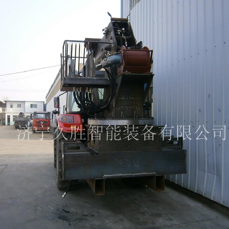 四驱越野拖拉机吊车 拖拉机改装吊车 12吨拖拉机吊车 久胜机械