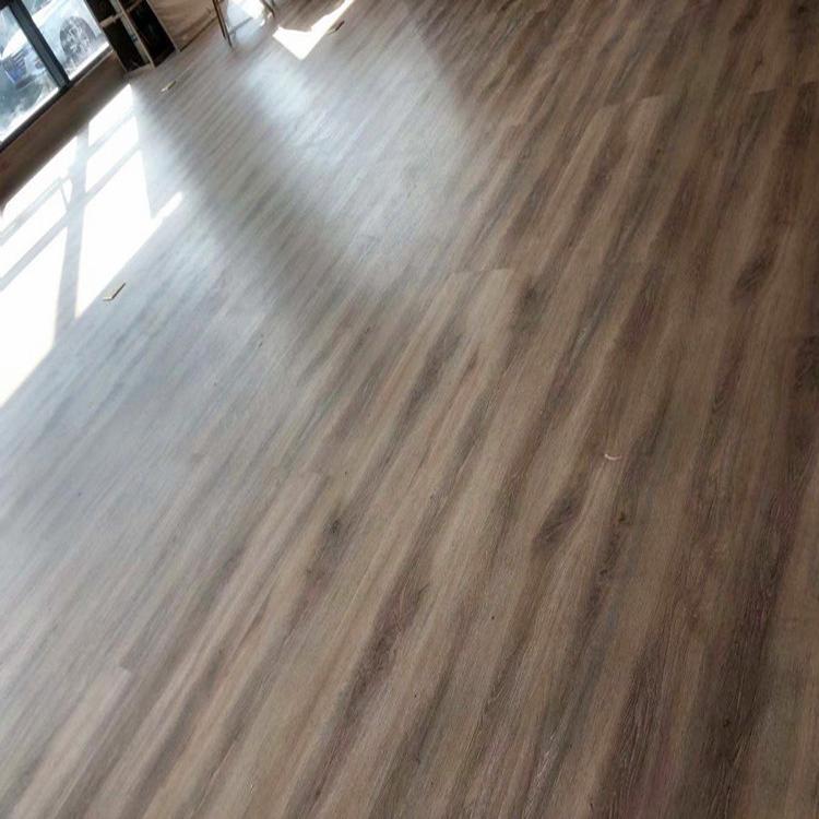成都石塑地板价格斯亚格竹木纤维石塑地板批发石塑地板厂家