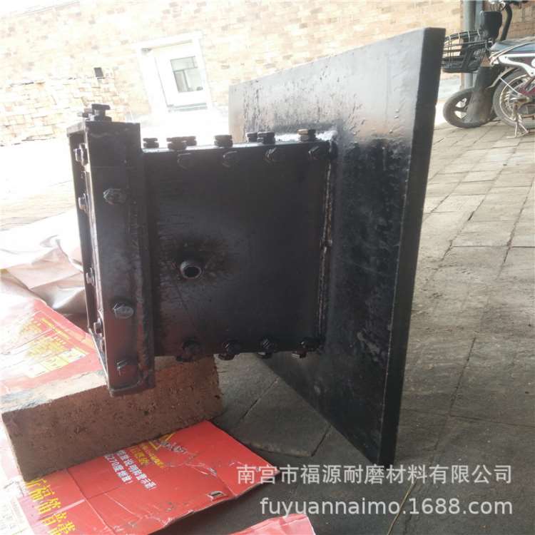 南京供应耐磨空心砖龙口使用寿命长