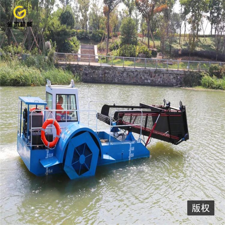 全自动割草船图片   河道割草船工作现场  水葫芦打捞船