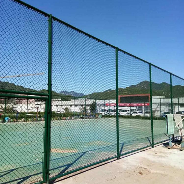 厂家批发篮球场围栏网体育场围网
