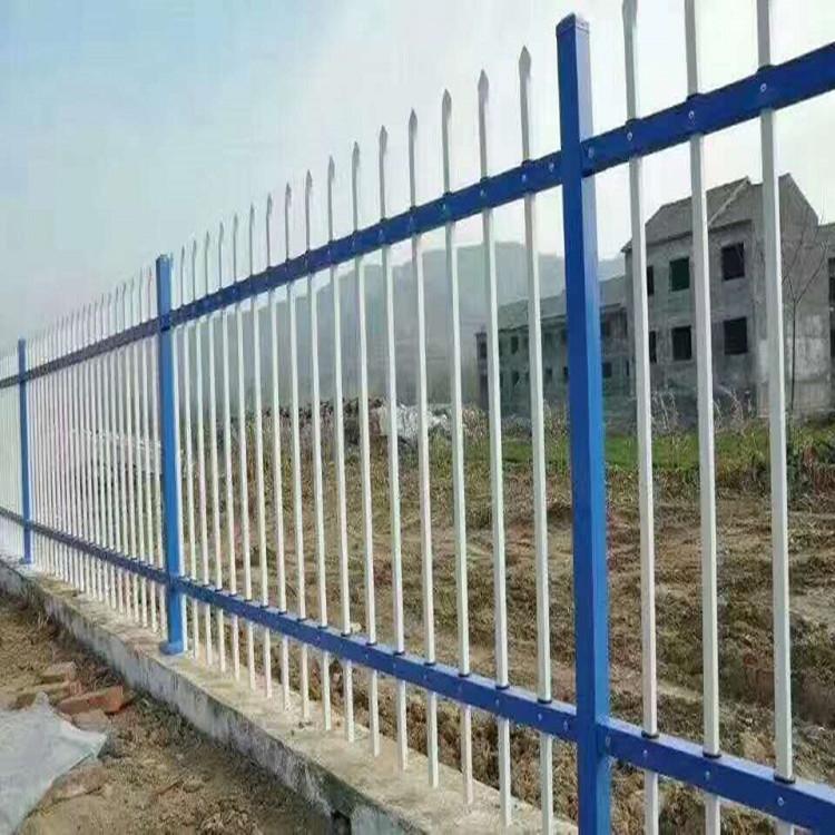 大量批发锌钢护栏   公园铁艺护栏    锌钢护栏批发商