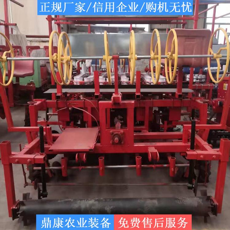 山东移栽机厂家 厂家直销菜花移栽机 移栽机厂家