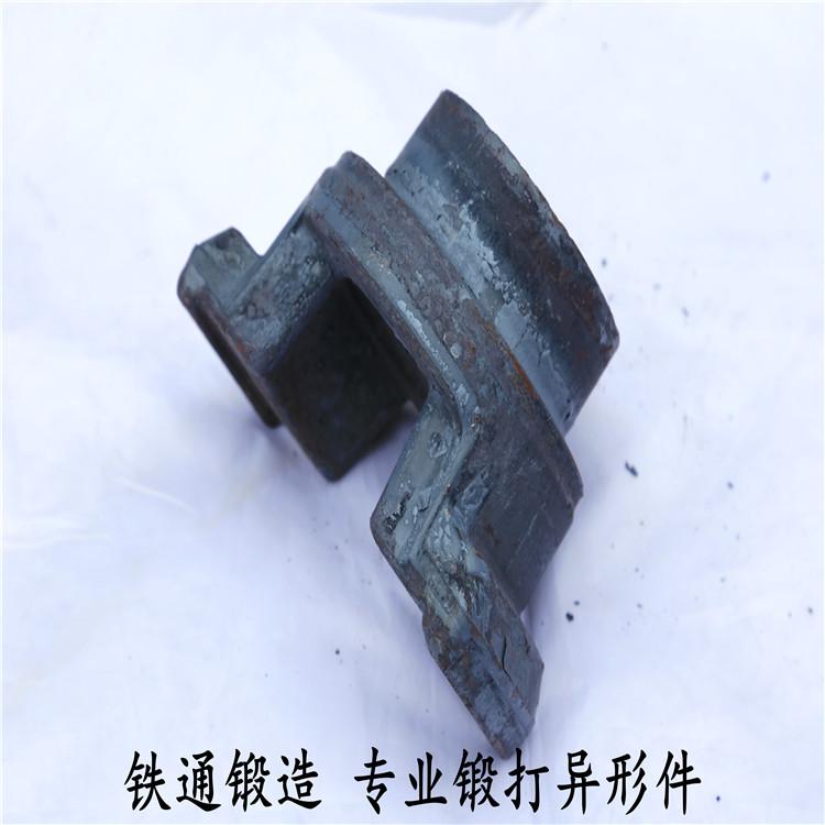 淄博精密配件锻造厂 铁通机械厂专业锻打异形件