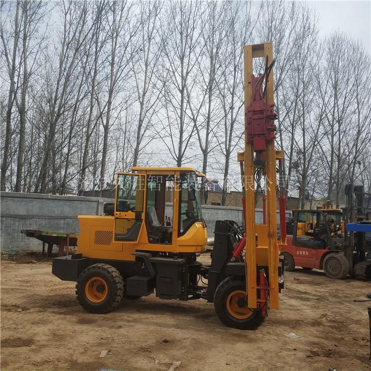 装载式建筑工程打桩机 波形打桩钻孔打拔一体 公路护栏打桩机 久胜机械