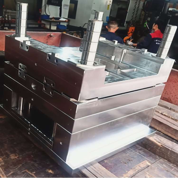 东莞注塑模具