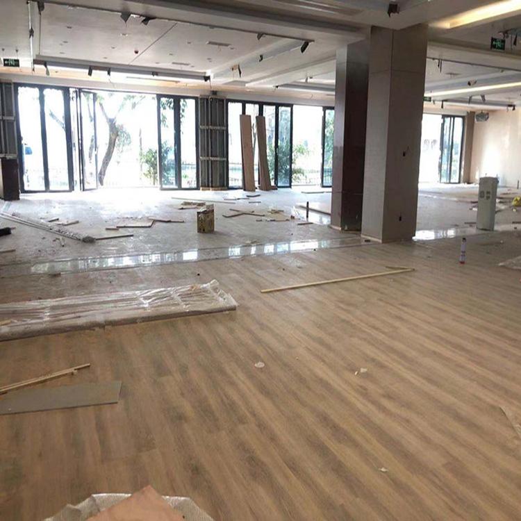 成都新型建材石塑地板生产厂家斯亚格石塑地板批发四川石塑地板价格