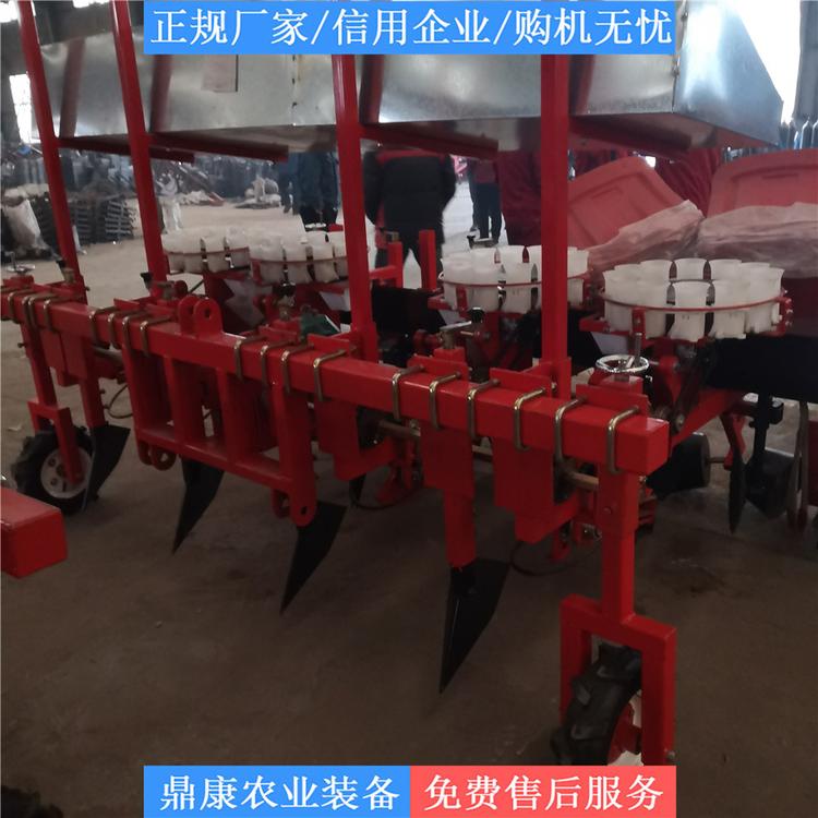 移栽机定制 厂家直销白菜移栽机 青州白菜移栽机