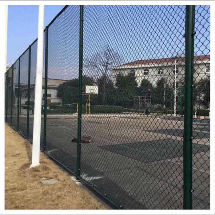 天长批发篮球场隔离网护栏网使用寿命长