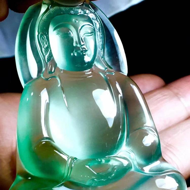 哪里有缅甸翡翠吊坠 A货翡翠 纯天然翡翠 翡翠吊坠 翡翠一手货源 高冰吊坠 玻璃种吊坠 翡翠吊坠哪里便宜 高冰吊坠 玻璃种观音吊坠 观音吊坠 开脸祥和的观音