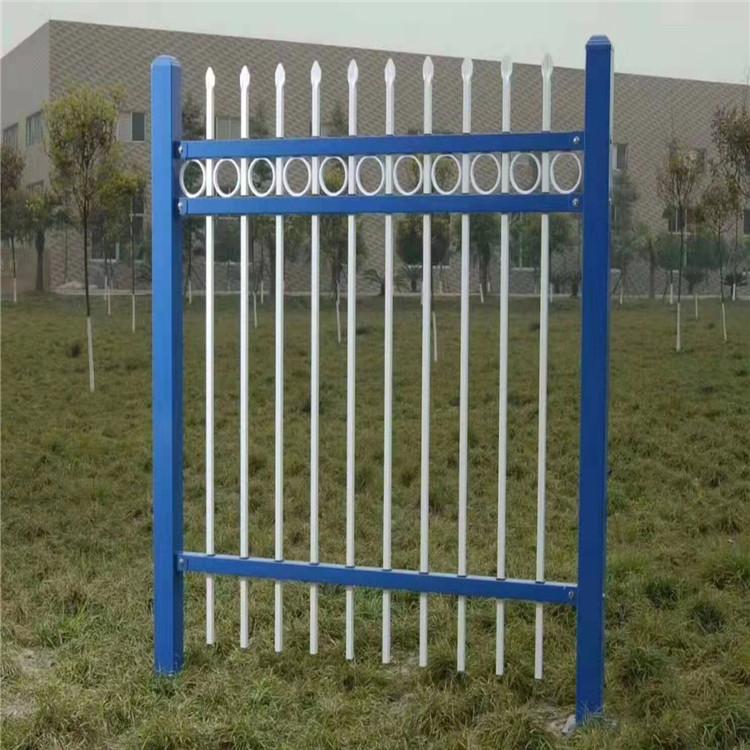 专业生产锌钢栅栏定制_工厂院墙锌钢护栏_镀锌方管防护围栏-庭院护栏-别墅区高档围栏