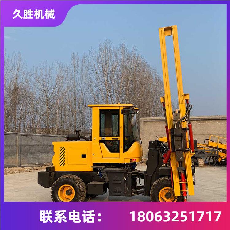 装载式护栏打桩机 护栏打拔钻孔一体机 高速公路打桩机 久胜机械