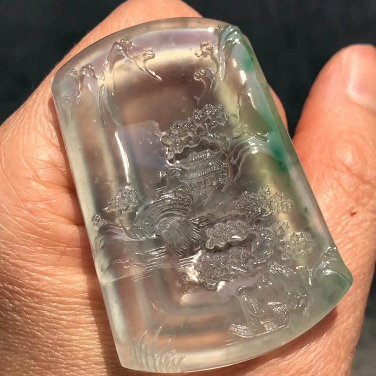 高冰翡翠吊坠 翡翠一手货源 高冰吊坠 玻璃种山水牌  高冰山水牌