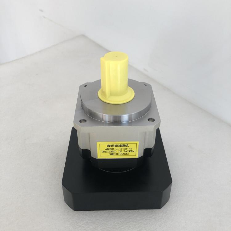 苏州现货供应高精密行星减速机斜齿AB060输出扭矩大背隙3弧分