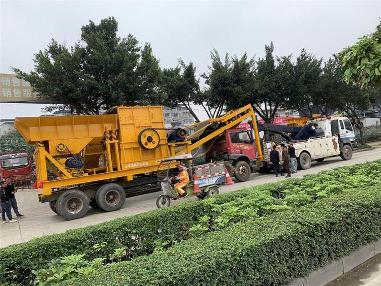 移动破碎机耗电 青州颚式移动破碎机 工程建筑破碎机