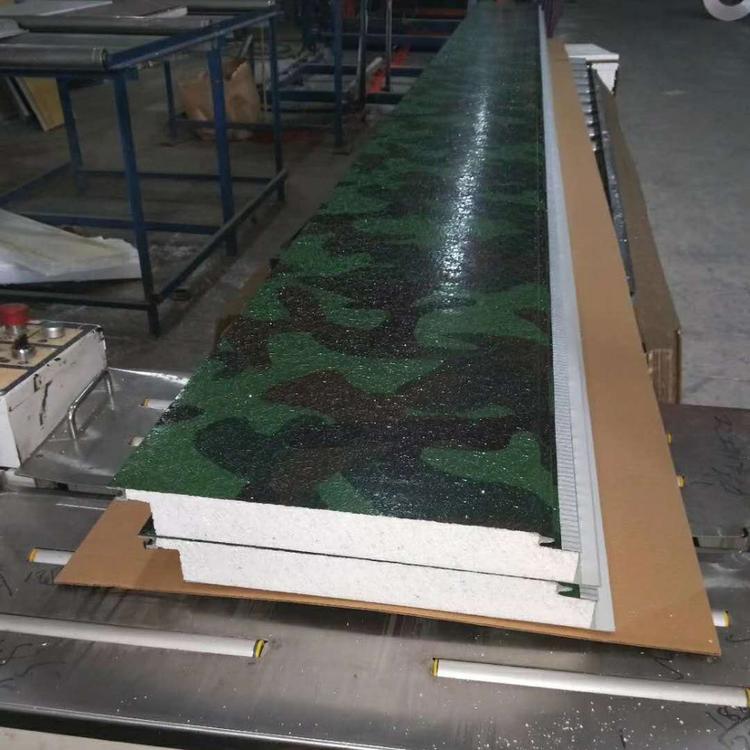 双层铁皮泡沫板价格 装饰箱变外墙材料 山东慧诚金属雕花板