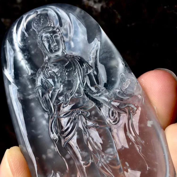 哪里有缅甸翡翠吊坠 A货翡翠 纯天然翡翠 翡翠吊坠 翡翠一手货源 高冰吊坠 玻璃种吊坠 翡翠吊坠哪里便宜 高冰吊坠 玻璃种观音吊坠 开脸祥和的观音  木那观音