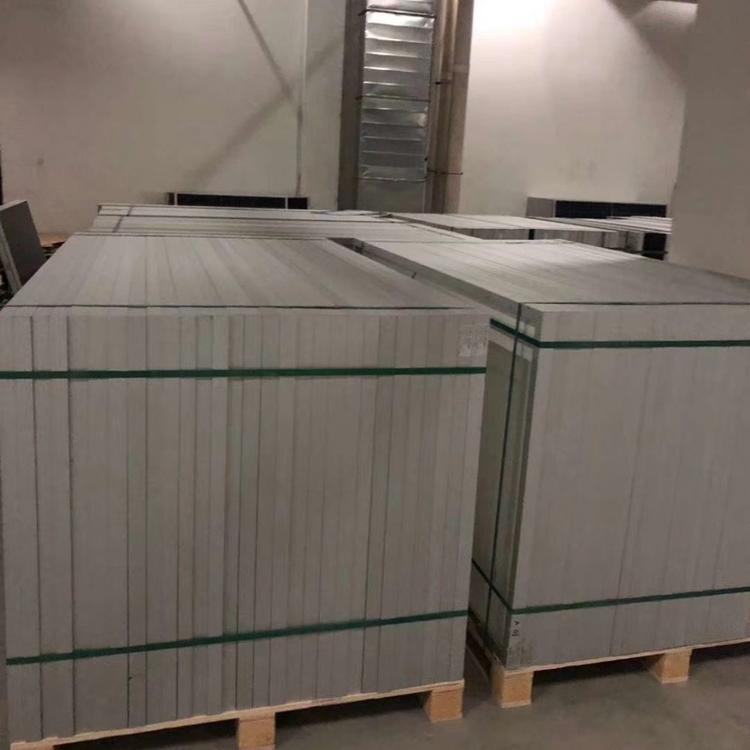 供应二手光伏太阳能板 50W-440W光伏太阳能板  二手光伏太阳能板批发各种功率