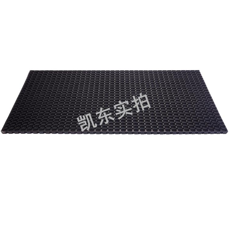 公猪采精防滑垫_青岛凯东猪用防滑垫_橡胶防护垫加厚款22mm