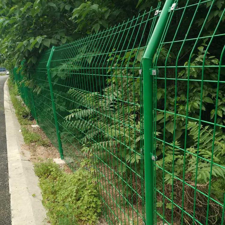 高速公路护栏网双边丝护栏网道路护栏铁丝网围栏钢丝网户外隔离网