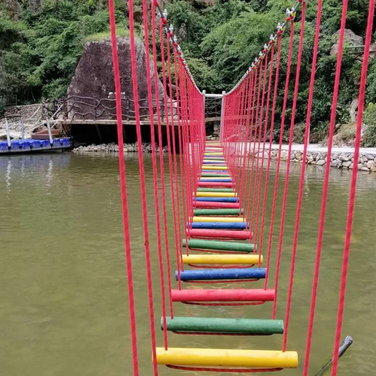 抖音水上趣桥 公园水上趣桥 沃欣游乐专业生产厂家