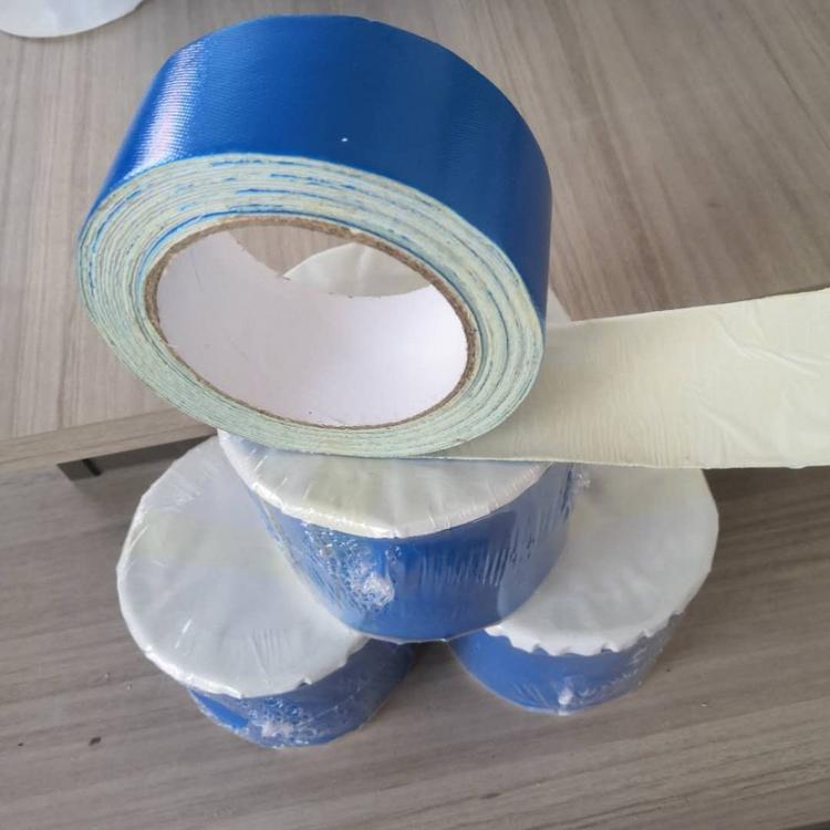 厂家直供彩钢瓦专用抗晒抗老化自粘防水卷材 颜色可定做 自粘防水补漏胶带厂家