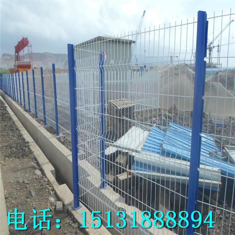 铁丝网围栏双边丝铁丝围网养殖隔断防护栅栏防护网