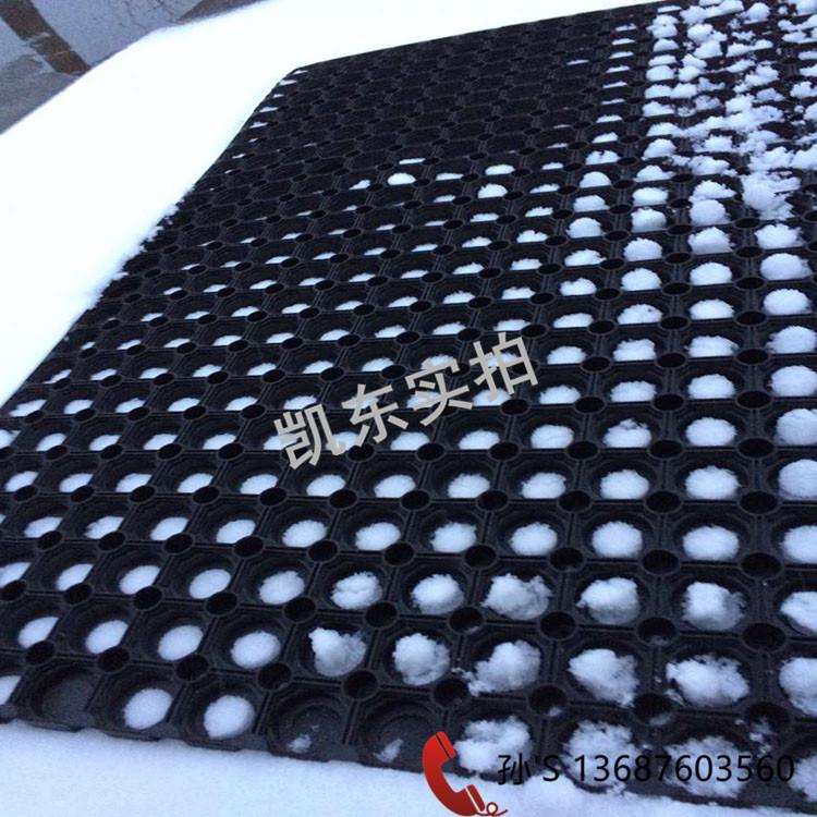 雪地垫_青岛凯东户外安全保护地垫_橡胶防滑垫22mm