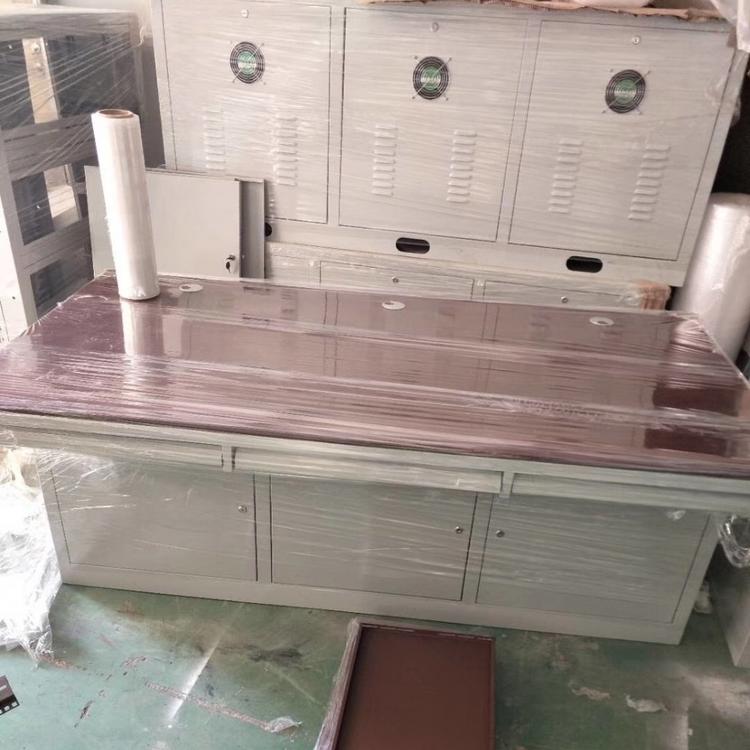 安防监控操作台显示器操作台监控控制台定制不锈钢多位操作台