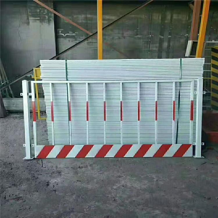 厂家直销移动款基坑护栏_建筑施工临时安全临边防护栏_隔离栏批发