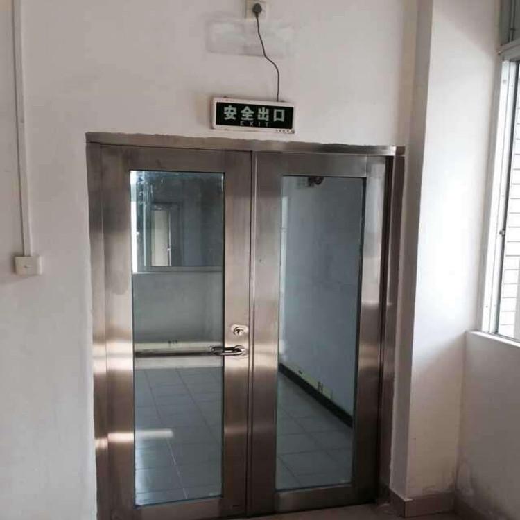 青岛玻璃防火门  防火门  不锈钢玻璃防火门公司 厂家直销