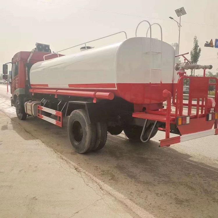 廊坊现货供应公路养护洒水车清扫效果好