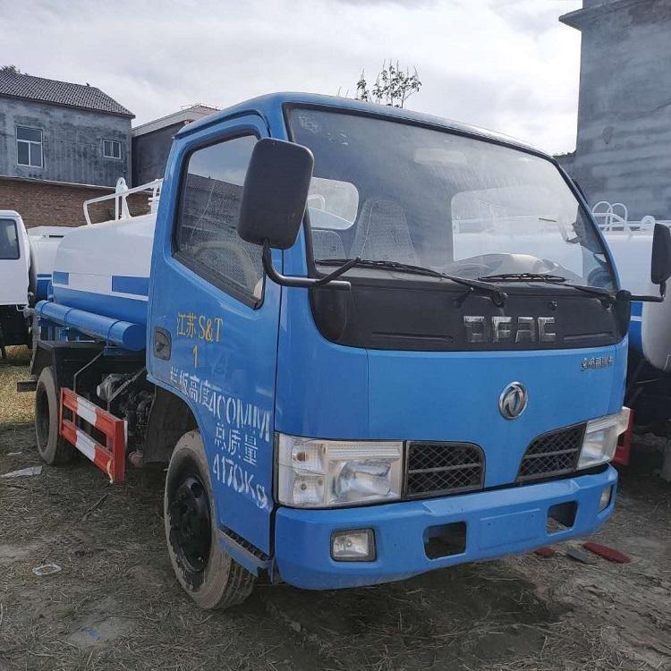 供应二手洒水车东风洒水车10吨洒水车
