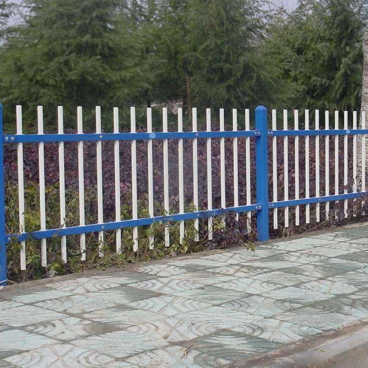 云南昆明 锌钢围墙护栏   小区围墙护栏铁栅栏  庭院护栏围栏价格 铁篱笆铁艺 镀锌管组装围栏 厂家批发 量大从优