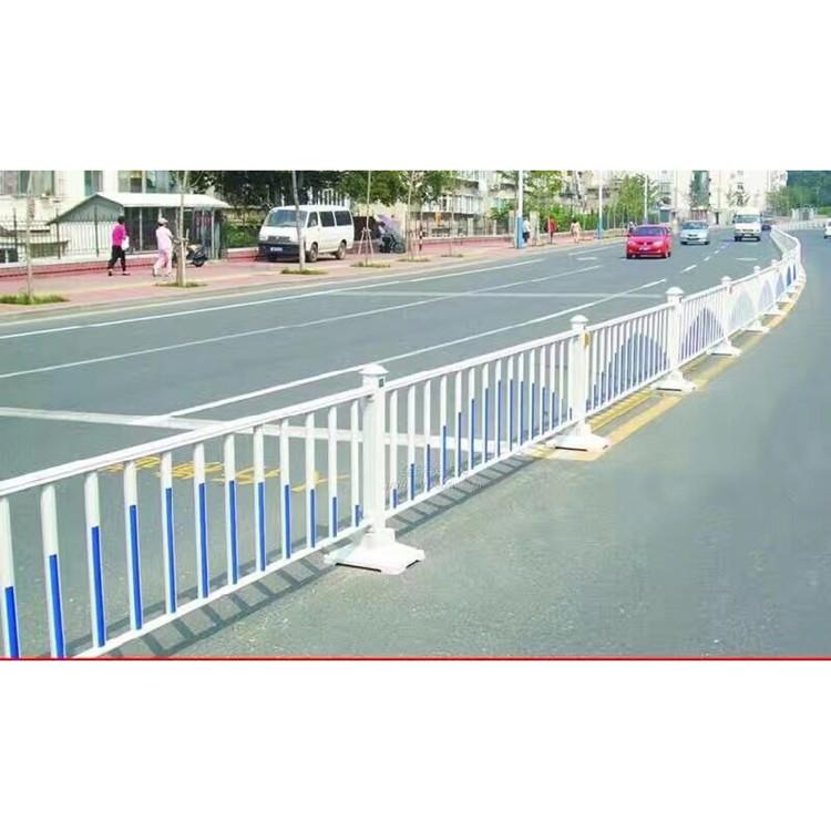 烟台公路护栏  道路护栏    市政护栏厂家 发货及时