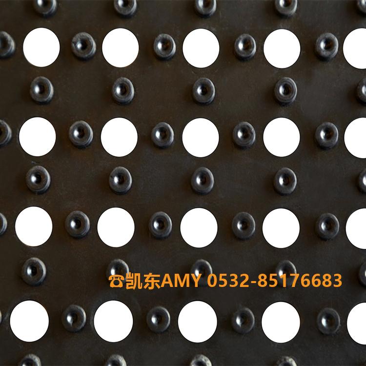 UTE后斗垫_青岛厂家直销低价供应_UTE橡胶垫_橡胶减震垫1.83m*10m*10mm