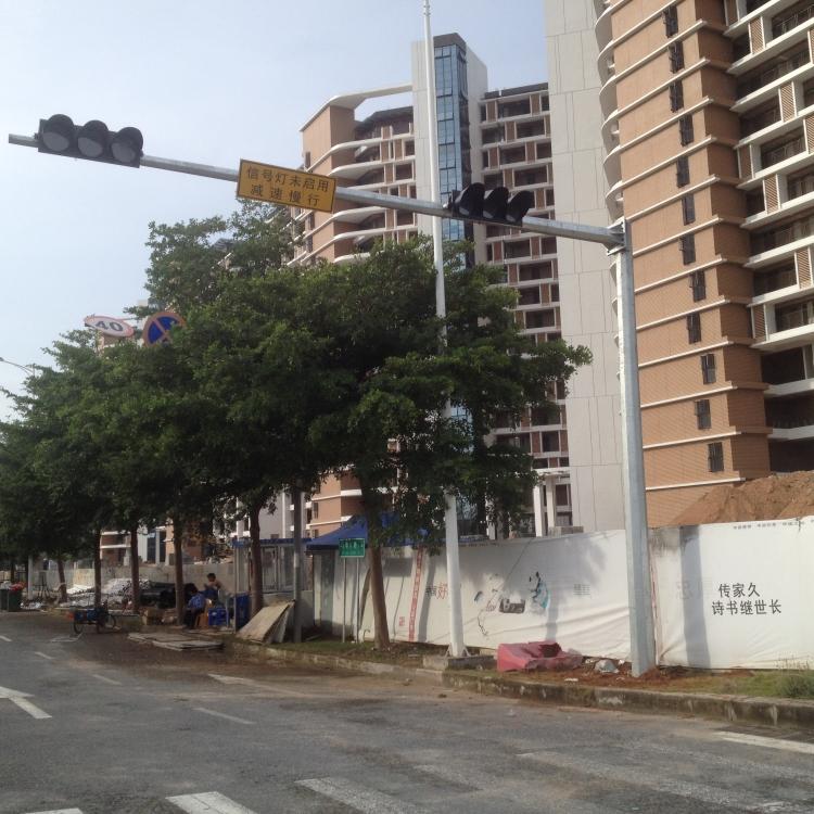 监控八角立杆 太阳能立杆  防锈立杆厂家直销