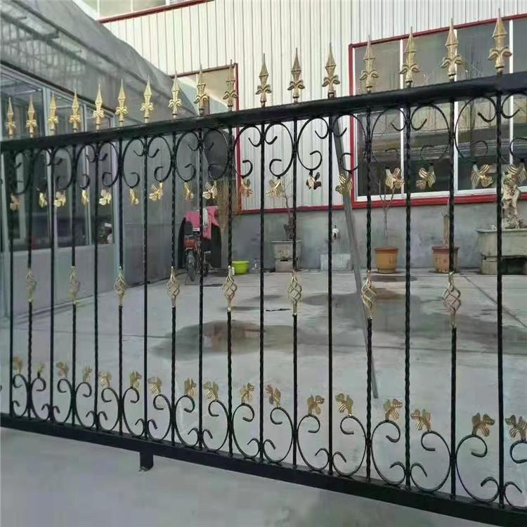 铁艺护栏_学校护栏_小区围栏_工厂围墙_黑色白色绿色厂家铁艺围栏