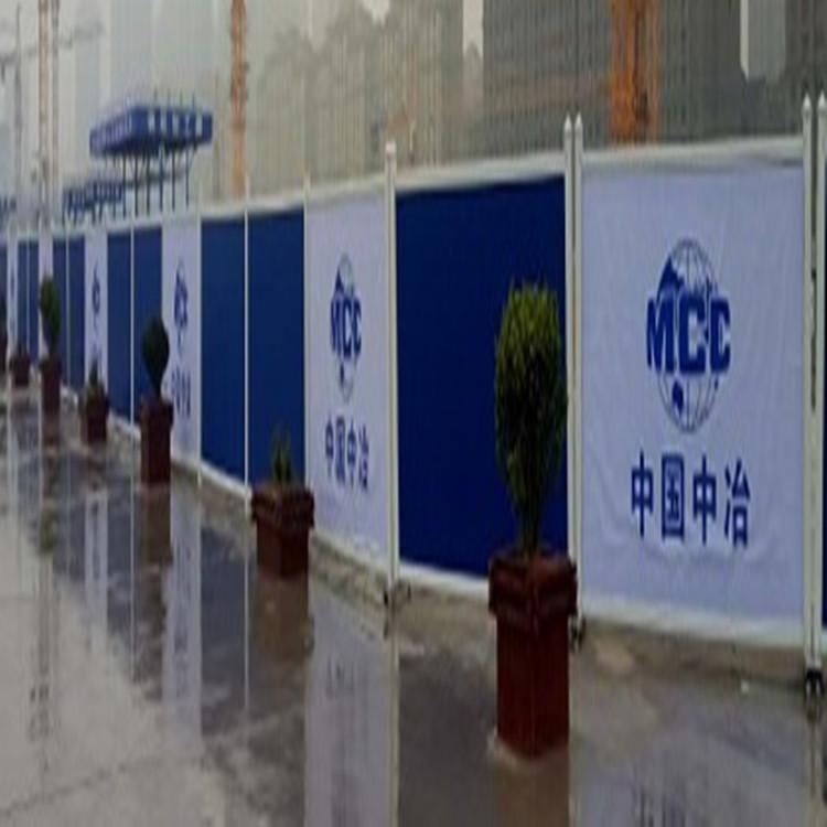 供应塑钢草坪围栏 庭院pvc围栏网 白色pvc围栏现货供应