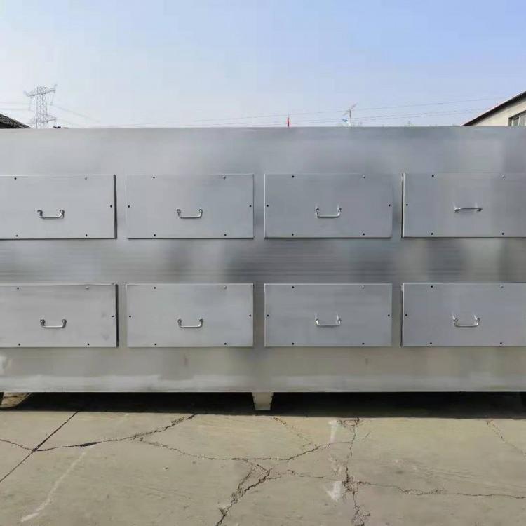 30000风量  活性炭净化器价格  活性炭吸附箱 工业废气VOCS处理设备  天津德航厂家直销  专业安装 过检测