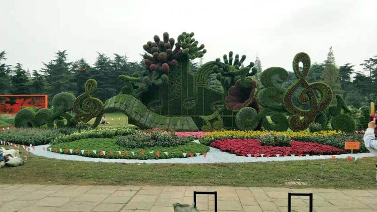 大型立体花坛立体绿雕霖诺