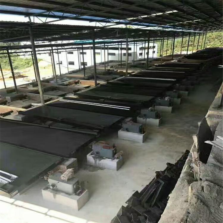 多层沙金选金选矿摇床 厂家供应大槽钢选矿摇床 厂家供应选金摇床设备