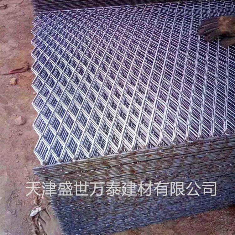 批发现货镀锌钢笆网 防滑耐磨钢笆网 建筑钢笆铁丝网片 盛世万泰钢笆网厂家