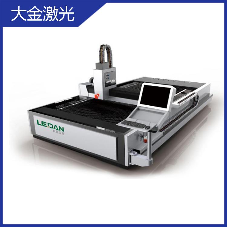 大金激光 DFCS - 1500W单台面激光切割机