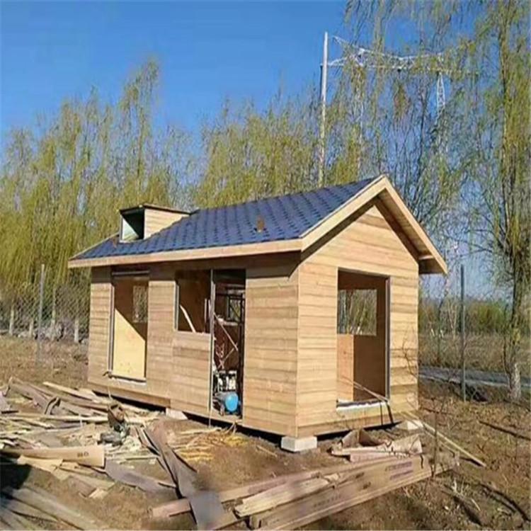 承接防腐木木屋别墅电话 景区防腐木木屋 防腐木木屋厂家价格