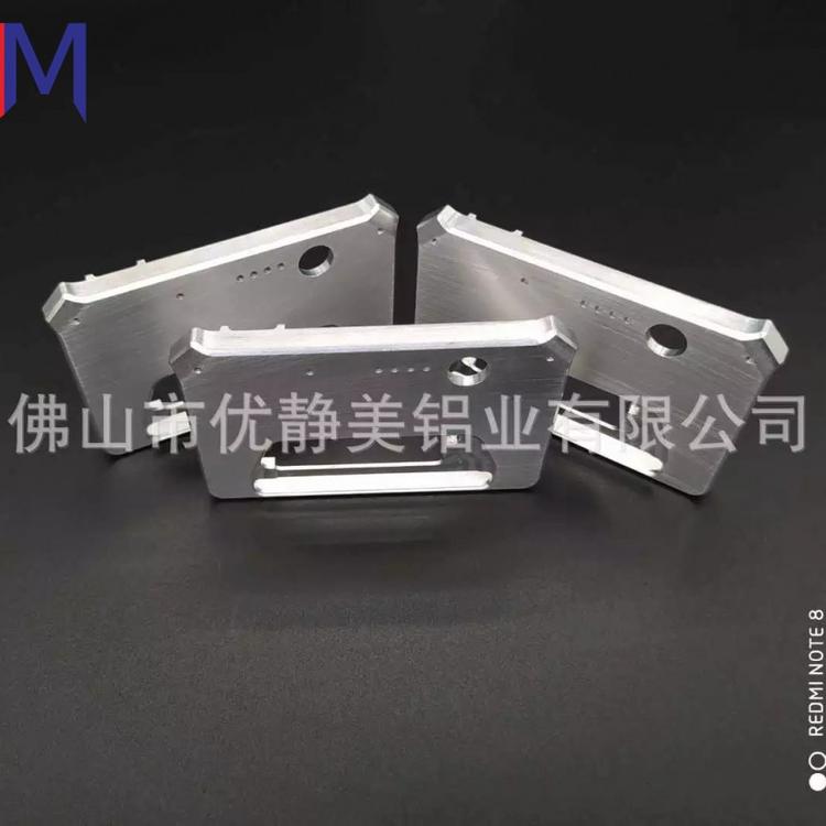 单反机传输盖加工零件铝排 CNC高精密加工单反零件 可定制