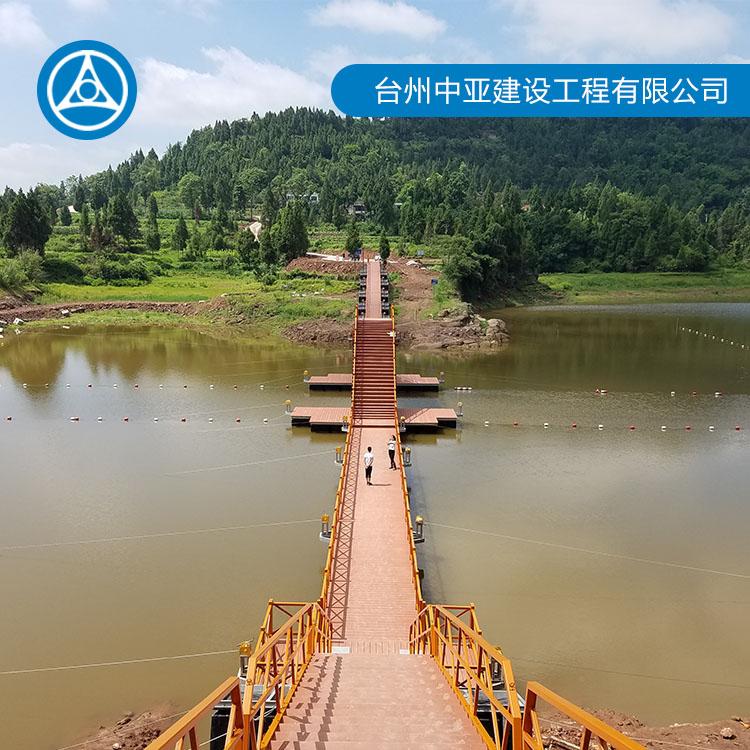 塑料浮筒水上乐园 中亚水上工程 水上浮桥生产商