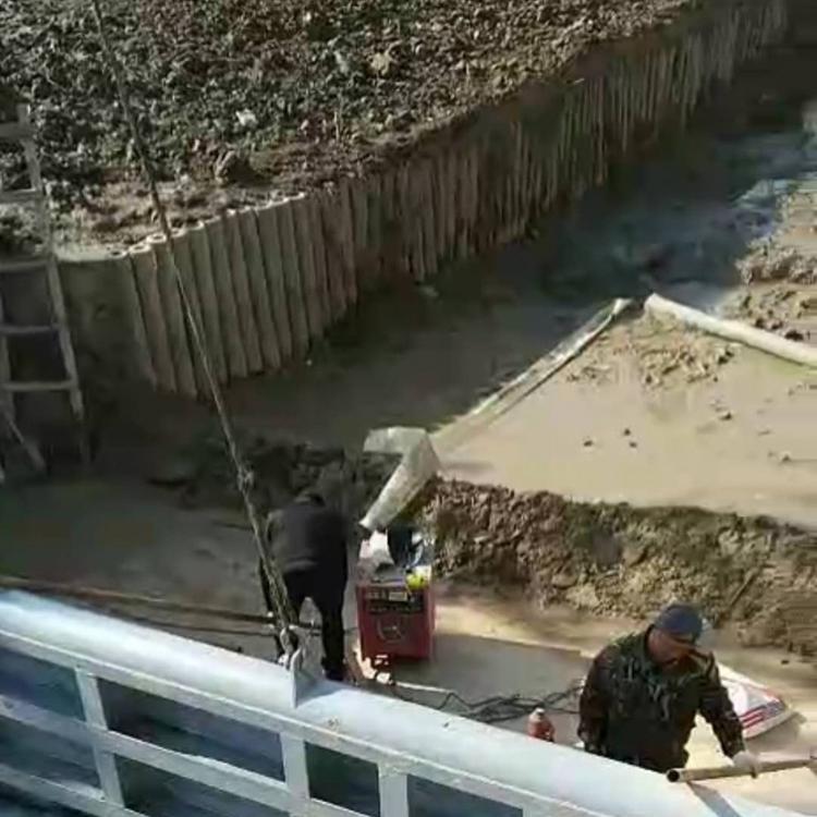 液压翻板闸门 双向挡水液压坝 液压钢坝弧形液压坝 水利自控翻板闸门 可接受定制