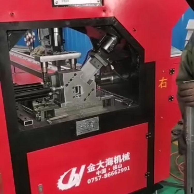 方管数控冲床 爬架数控冲孔机厂家
